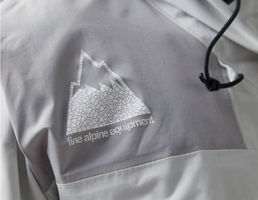 The North Face Origins 86 Mountain Anorak more logo