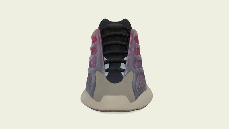 Yeezy 700 V3 Fade Carbon Front