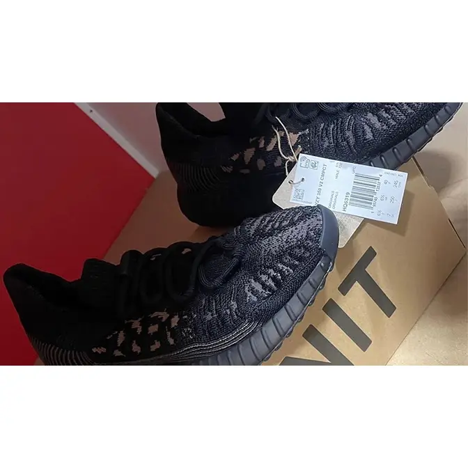 Yeezy Boost 350 V2 CMPCT Slate Carbon HQ6319 Top