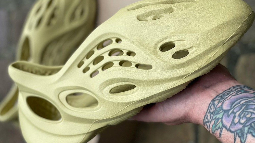 Yeezy Foam Runner Sulfur teddyssole 1 Yeezy Foam Runner Sulfur teddyssole 1