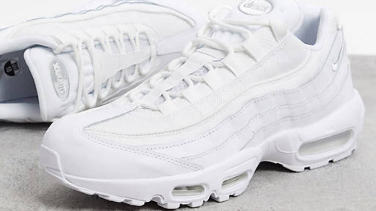 202327772-1-white
