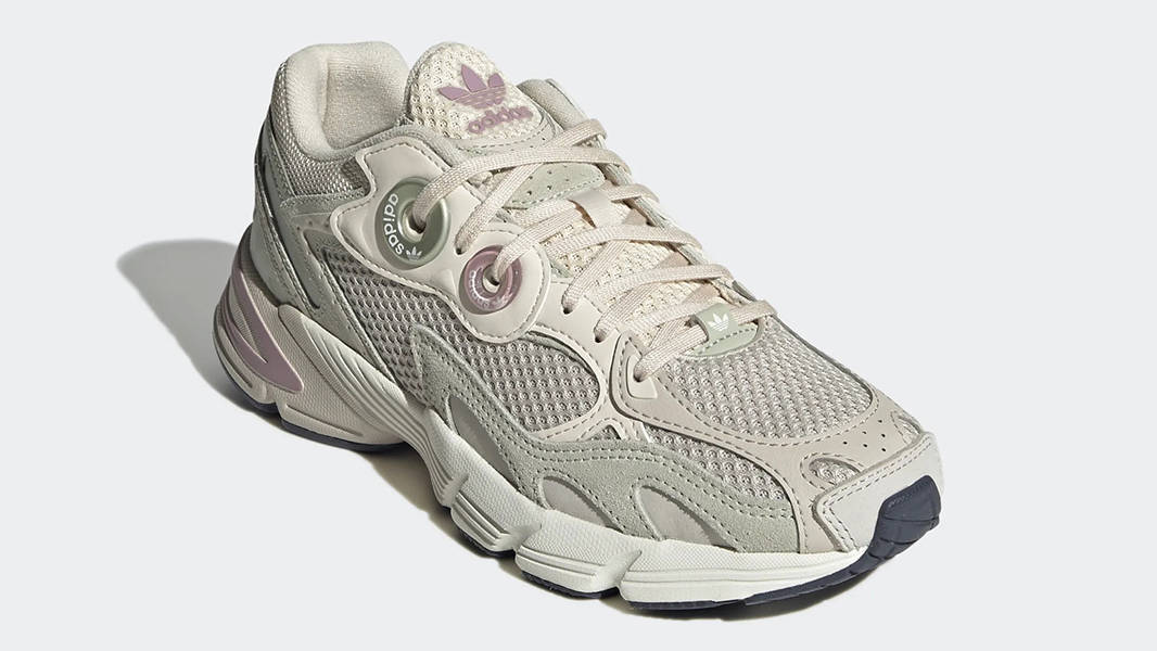 adidas Astir Bliss Halo Green GZ4333 Front