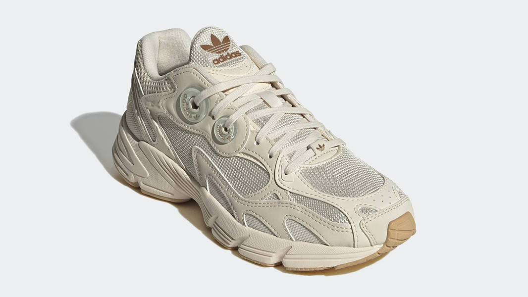 adidas Astir Wonder White Gum GV9200 Side