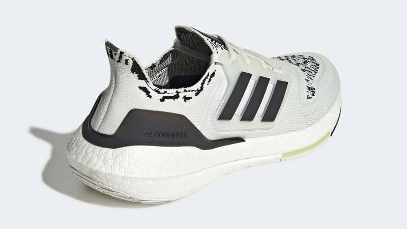 adidas Ultra Boost 22 Non Dyed Black Back