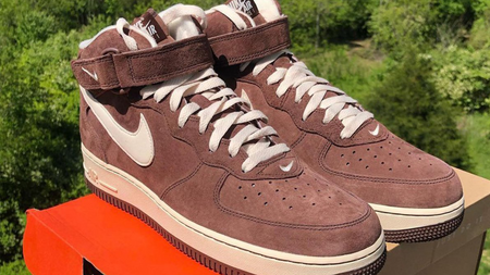 The Super-Sweet Nike Air Force 1 Mid "Chocolate" From 1998 is Returning This Year The Super-Sweet Nike Air Force 1 Mid "Chocolate" From 1998 is Returning This Year