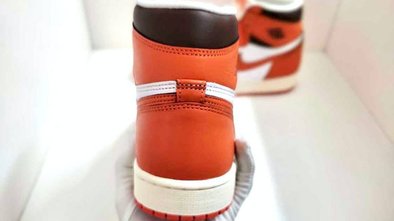 Air Jordan 1 High OG Starfish 4