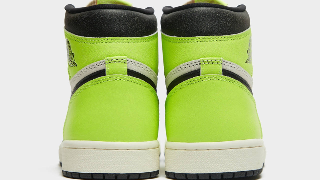 Air Jordan 1 High OG Volt 4