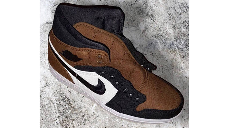 Air Jordan 1 Mid Brown Toe Front