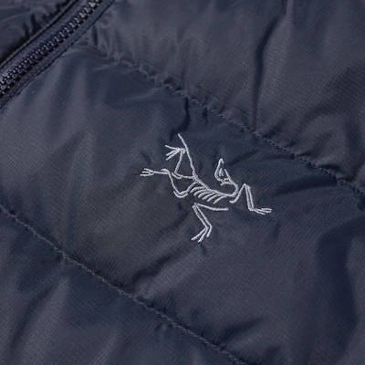Arc'teryx Thorium AR Hooded Down Jacket Kingfisher logo