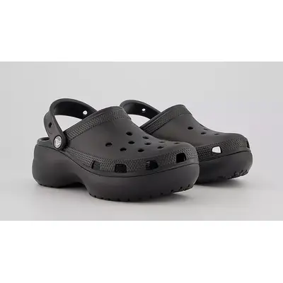 crocs platform clog black