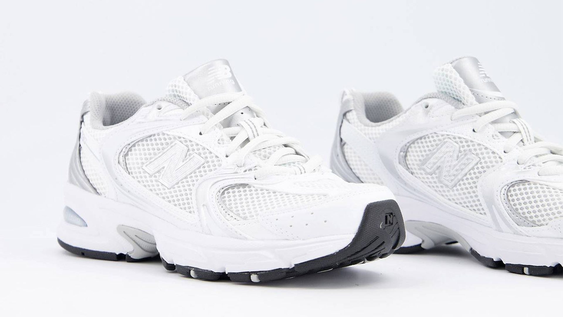 Nb 530