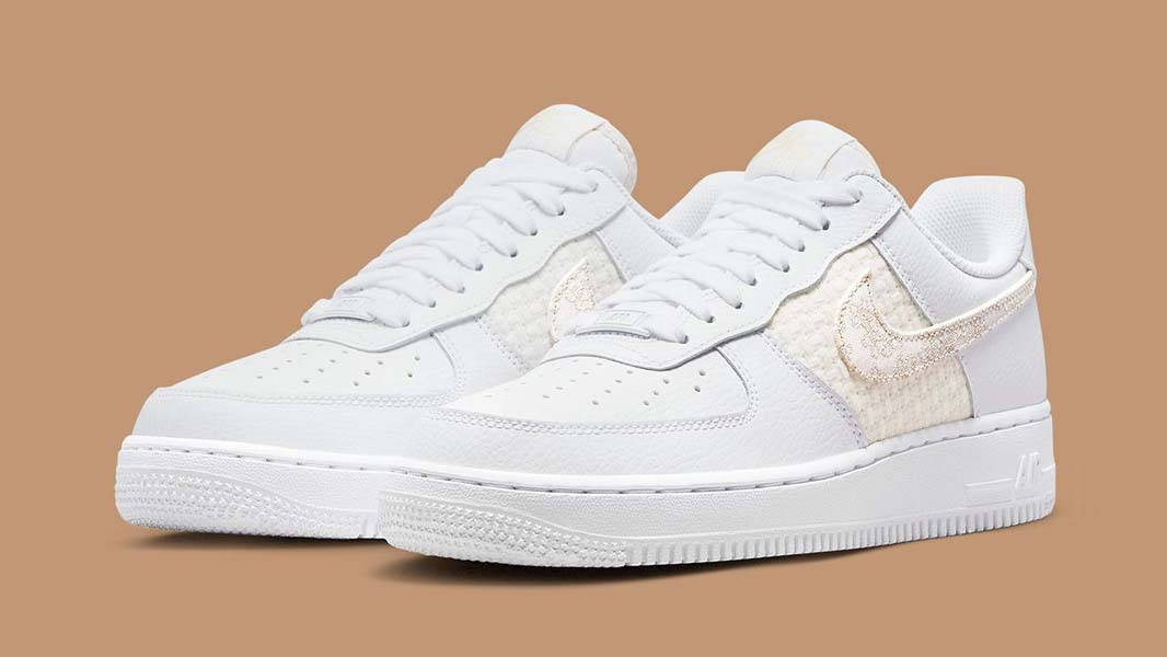 Nike Air Force 1 Low Gold Flower