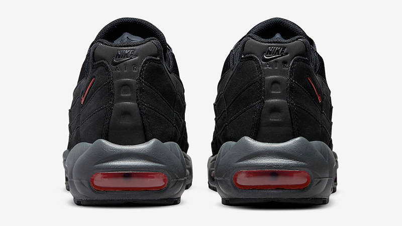 bred 95 air max