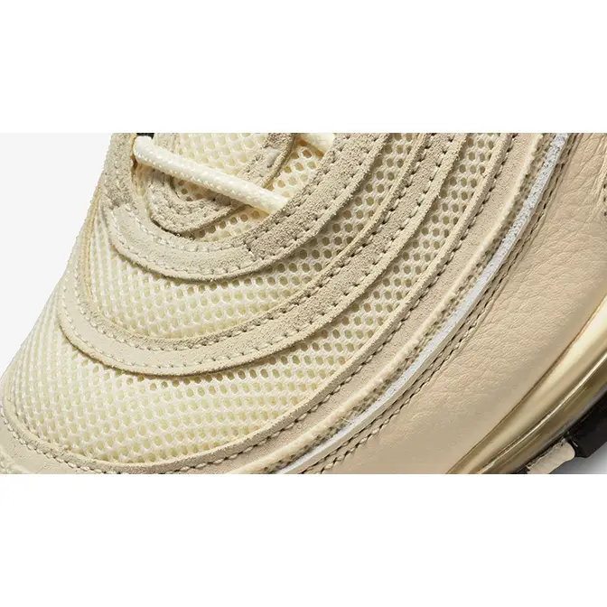 Nike Wmns Air Huarache Run "All White" DV5451-100 Detail 2