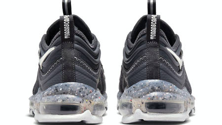 The Nike Air Max 97 Terrascape "Black" Is a Total Banger! The Nike Air Max 97 Terrascape "Black" Is a Total Banger!