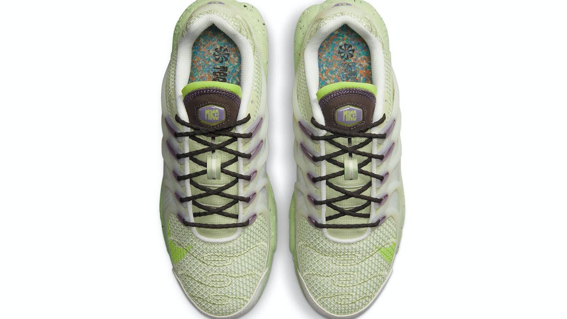 pink and yellow air max 270