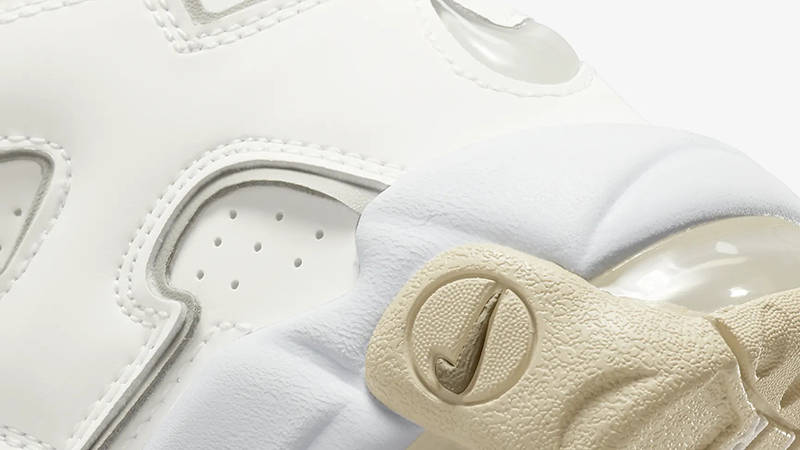 Nike on sale uptempo beige