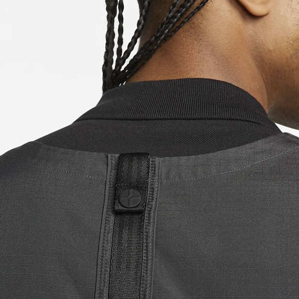 Nike Sportswear Tech Pack Unlined Gilet Black neck