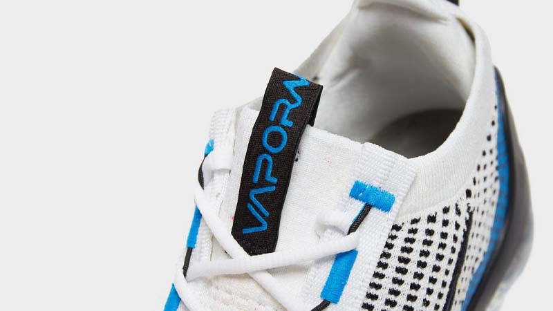 Nike VaporMax 2021 Flyknit Photo Blue Closeup