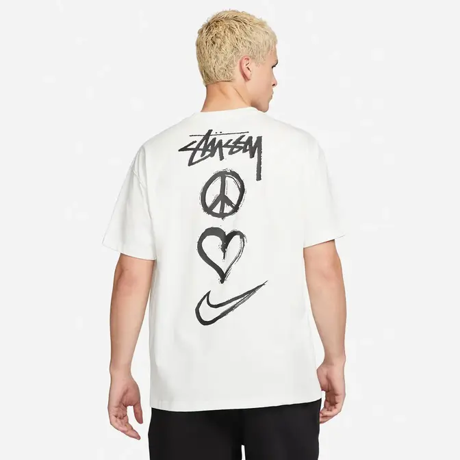 Nike x Stussy Graphics T-Shirt | Where To Buy | DM4942-121 | The