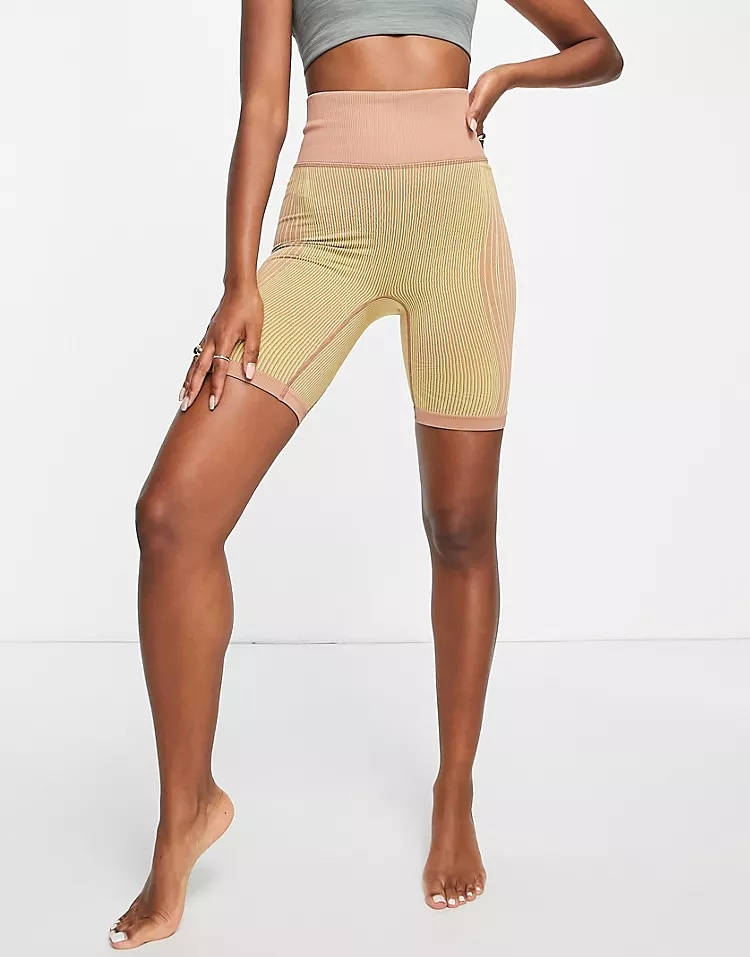 Nike Yoga ADV Dri-FIT High Rise Booty Shorts