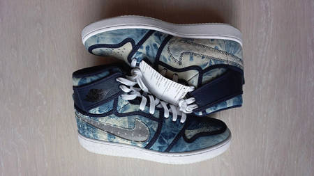 First Look at the Air Jordan 1 KO "Sashiko" First Look at the Air Jordan 1 KO "Sashiko"