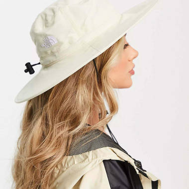 The North Face Twist and Pouch Brimmer Hat The North Face Twist and Pouch Brimmer Hat