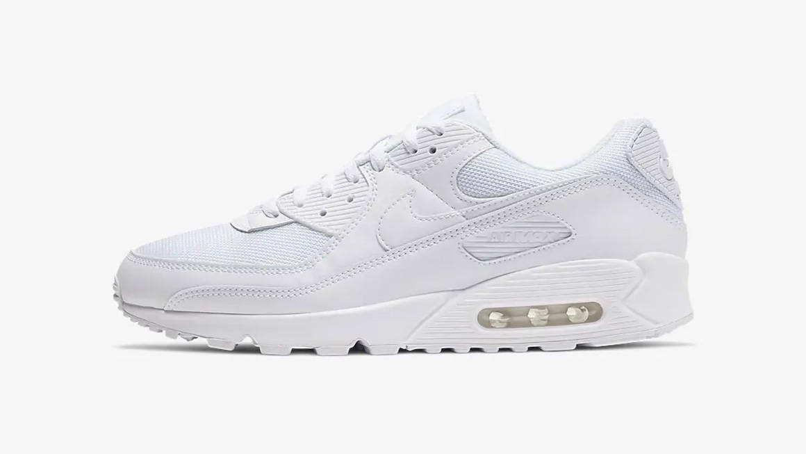 7 Truly "Triple White" Nike Trainers to Add to Your Collection This Summer!