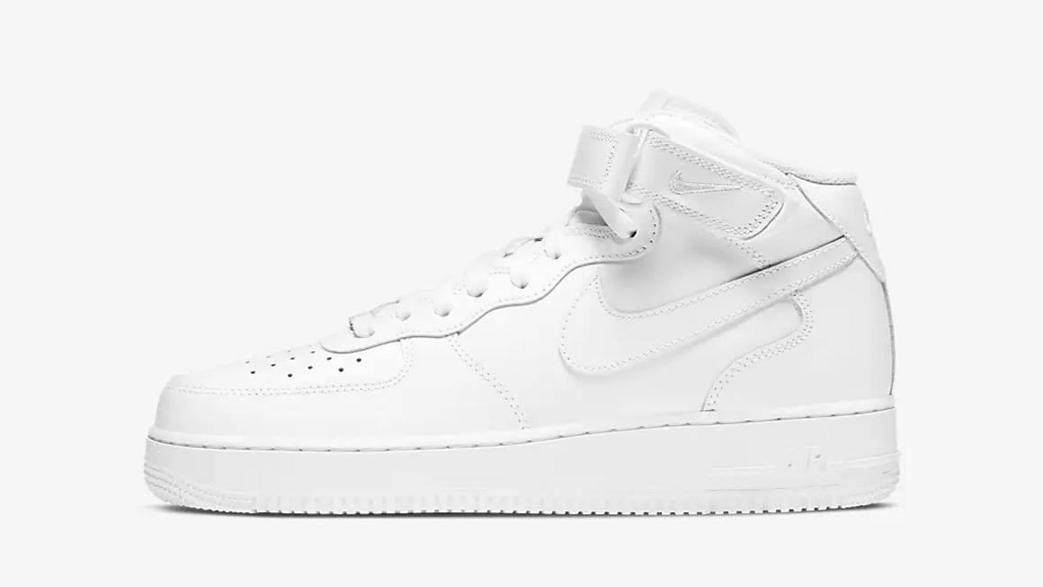 7 Truly "Triple White" Nike Trainers to Add to Your Collection This Summer!