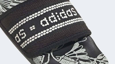 adidas Adilette Comfort Black Off White Closeup