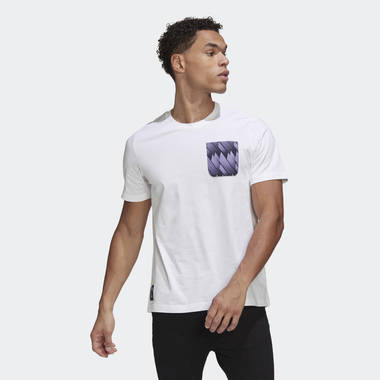 adidas Real Madrid Graphic T-Shirt adidas Real Madrid Graphic T-Shirt