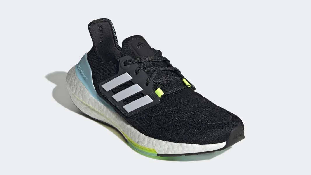 adidas Ultra Boost 22 Black Solar Yellow Front