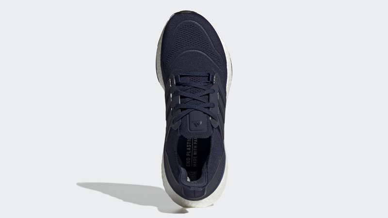 adidas Ultra Boost 22 Collegiate Navy Middle