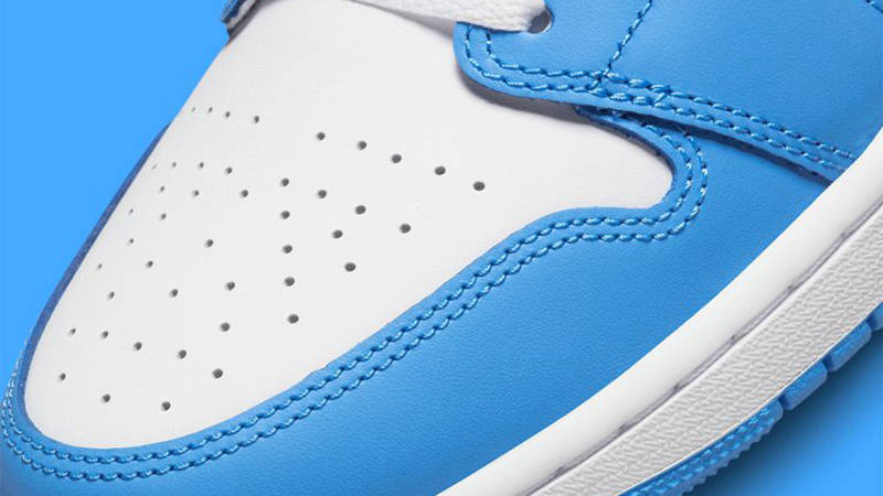 Air Jordan 1 Mid University Blue Grey Detail