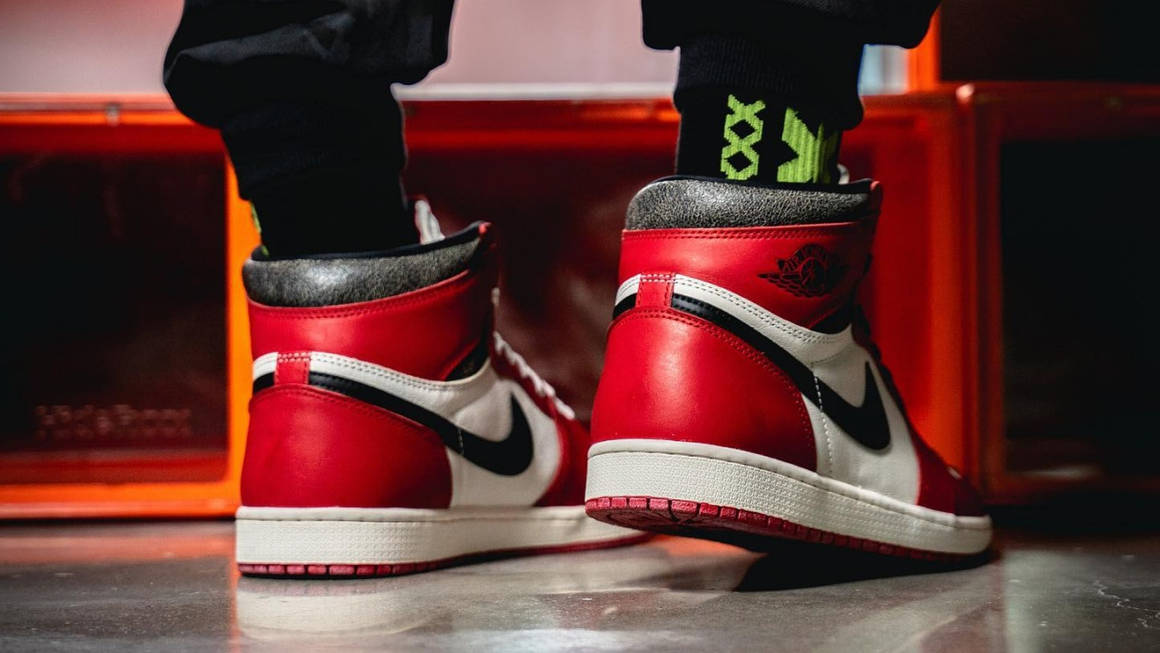 jordan 1 chicago heel