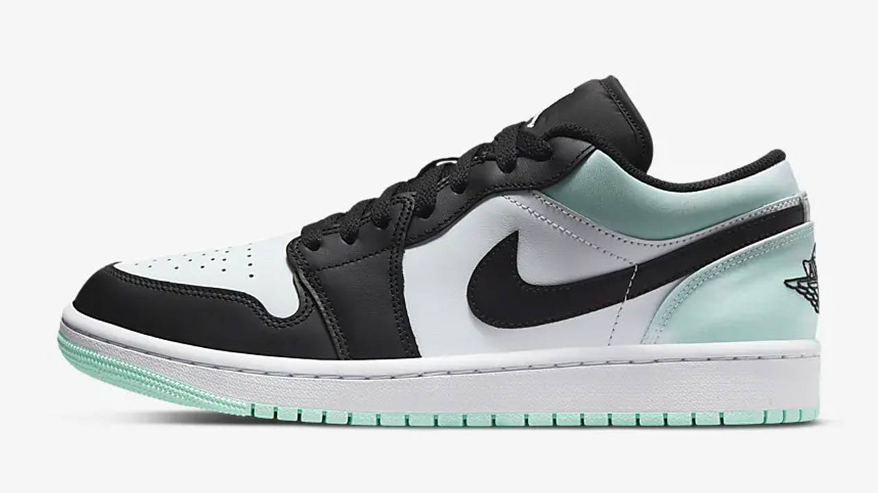 Air Jordan 1 Low SE "Mint Foam"