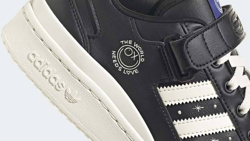Andre Saraiva x adidas Forum Low Black Closeup