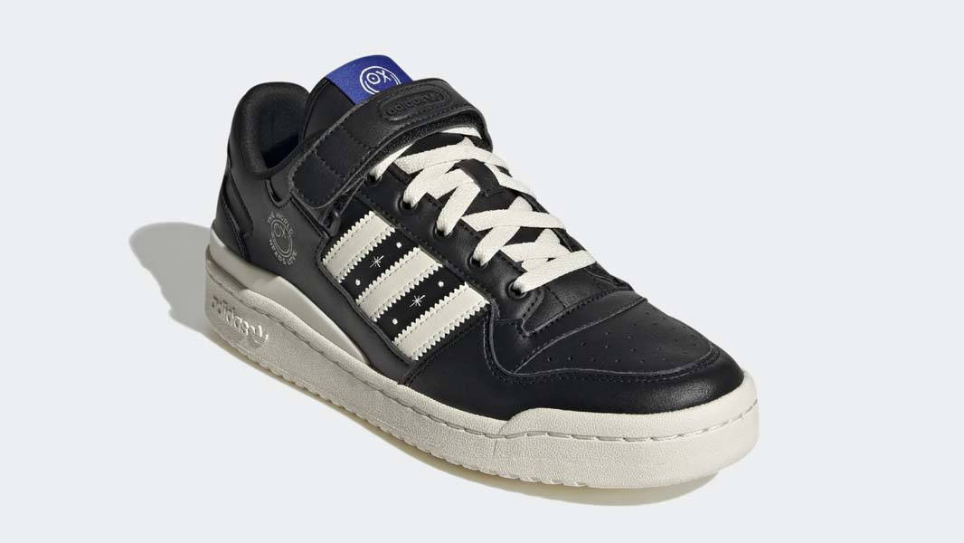 Andre Saraiva x adidas Forum Low Black Front