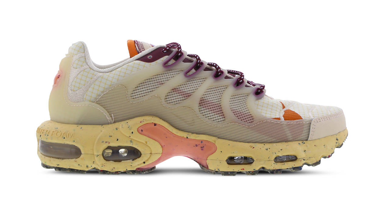 Grab Some Mega Steals Over at Foot Locker's Up to 50% Off Sale!