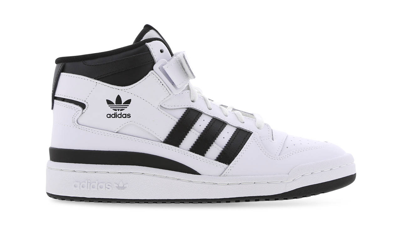 Grab Some Mega Steals Over at Foot Locker's Up to 50% Off Sale!