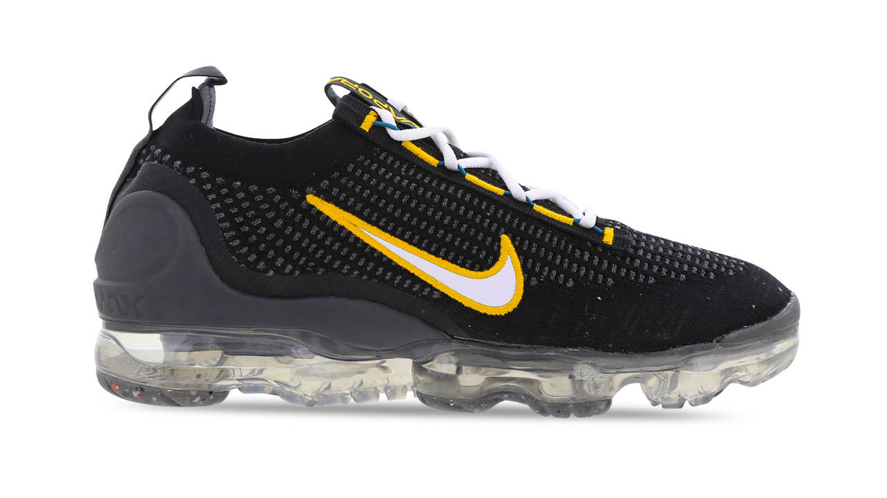 Grab Some Mega Steals Over at Foot Locker's Up to 50% Off Sale!