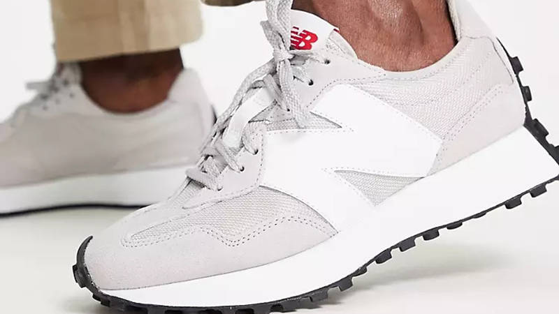 New Balance 327 Light Grey Side