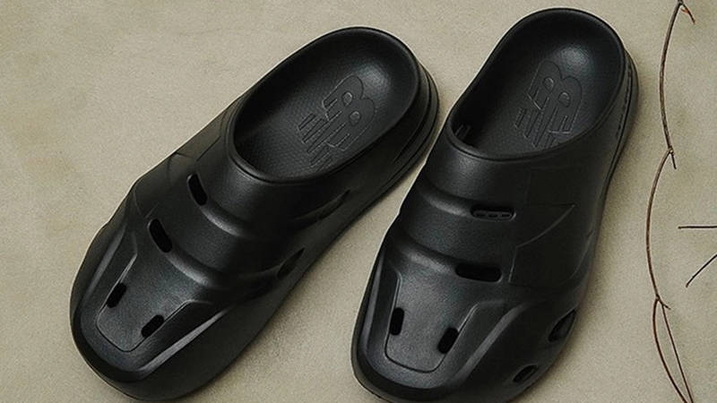 New Balance Clog Black TOp