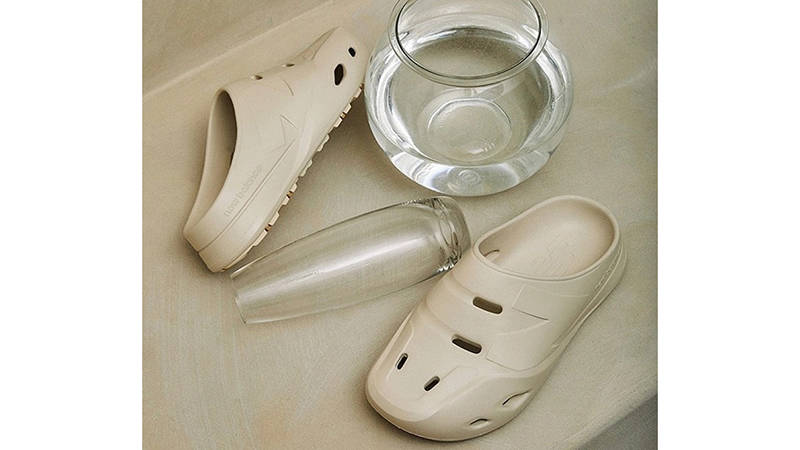 New Balance Clog White Top