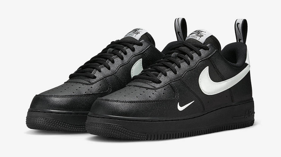 black and silver air force 1