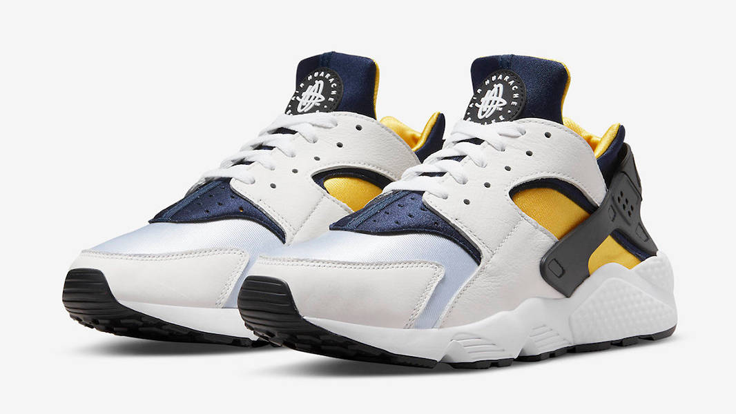 Nike Air Huarache White Varsity Maize DD1068-107 Side