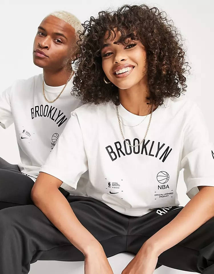 Nike Basketball NBA Brooklyn Nets Courtside T-Shirt