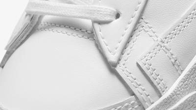 Nike Blazer Low 77 Triple White DC4769-101 Detail