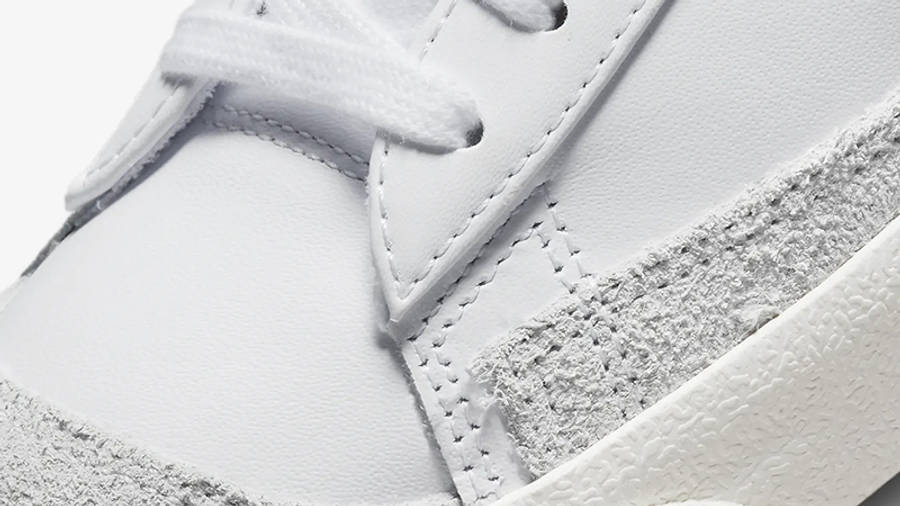 Nike Blazer Mid Vintage White Light Thistle CZ1055-121 Detail