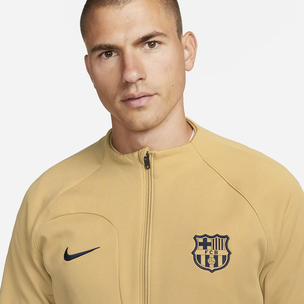 Nike F.C. Barcelona Academy Pro Football Jacket DM2907-714 Detail